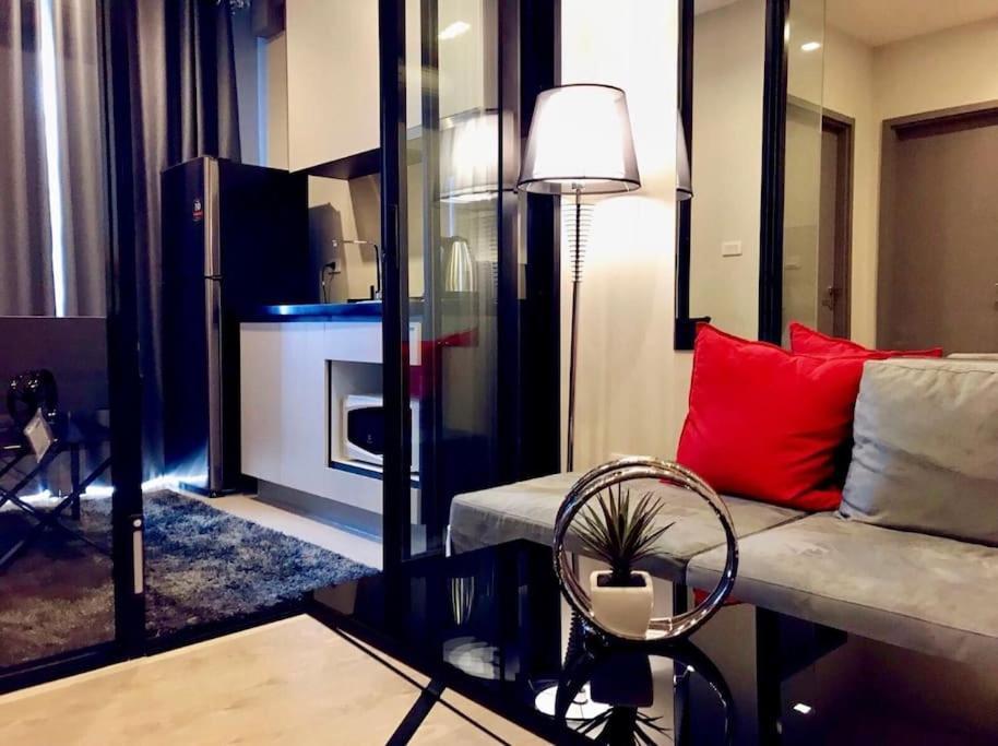 Infinity Pool Ocean View Apartemen Pattaya